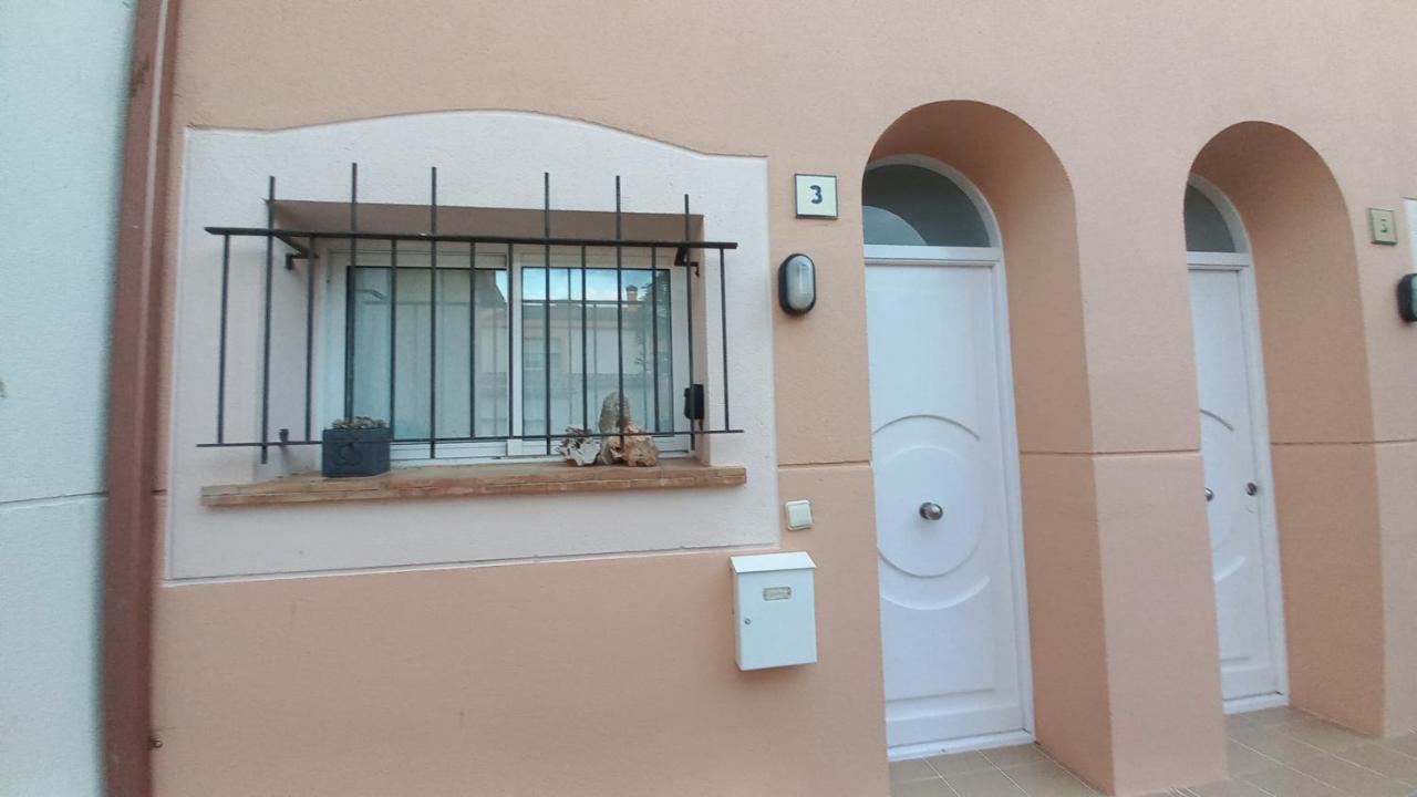 דירות Casa Unifamiliar Con Patio Y Piscina En L'Estartit- Costa Brava מראה חיצוני תמונה